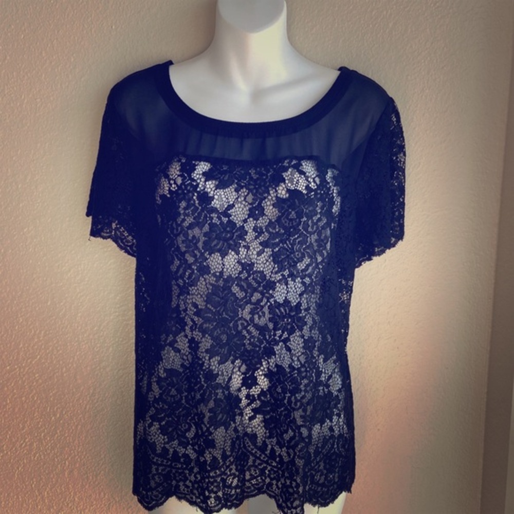 Torrid Black lace short sleeve top